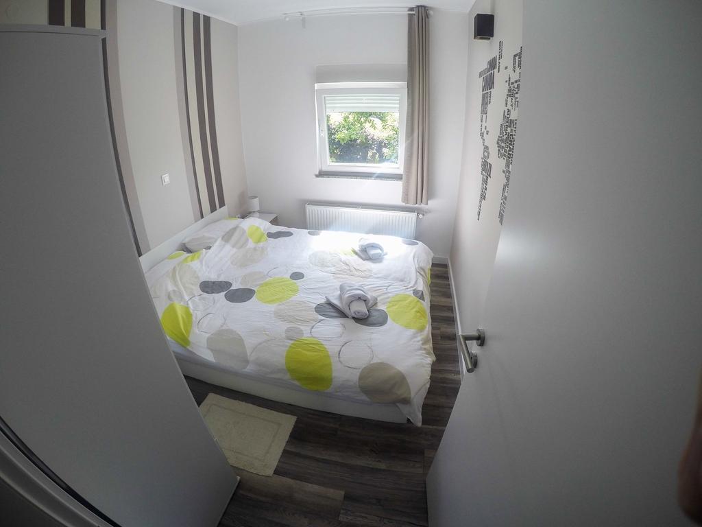 Apartmani Tuheljske 투헬리스케 토플리체 외부 사진