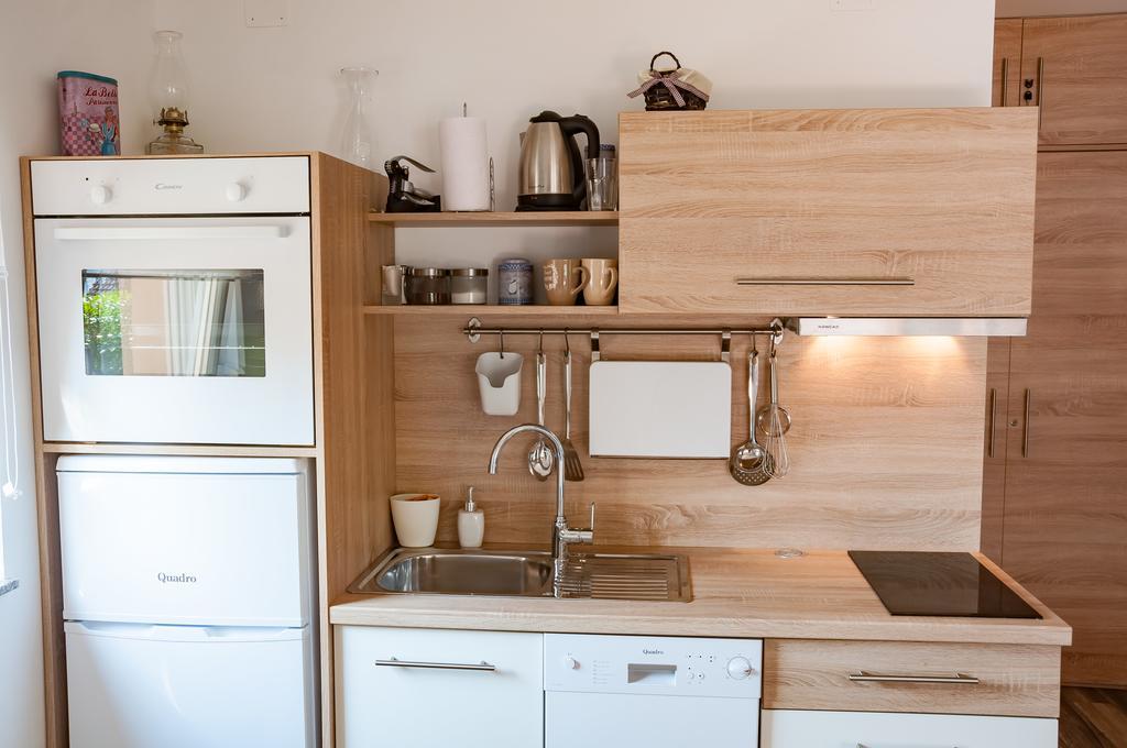 Apartmani Tuheljske 투헬리스케 토플리체 외부 사진